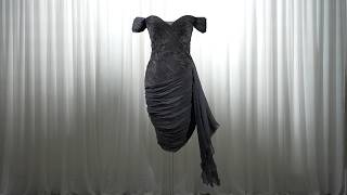 Princess Dianas Iconic Revenge Dress Expected To Sell For 300K