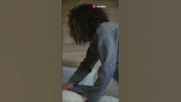 This Pillow Trick Changed My Sleep Game 😴🛏️ #SleepHack