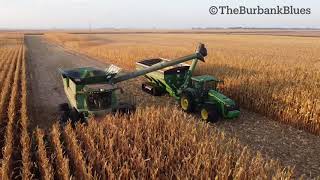 A day of corn harvest in 25 minutes
