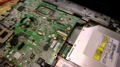 Notebook Computer Product Code M760TG Model M76T partial reassembly 5 of 10