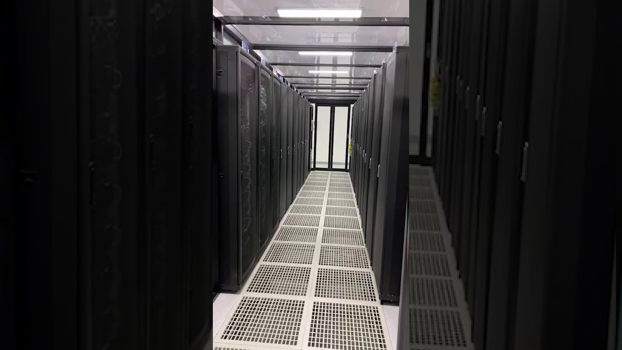 Cold Aisle Containment