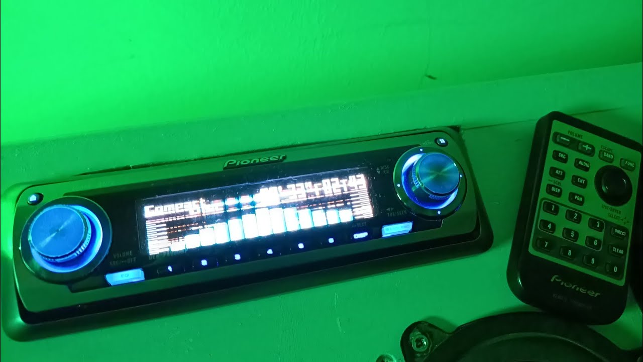 Pioneer DEH-P8600MP - YouTube