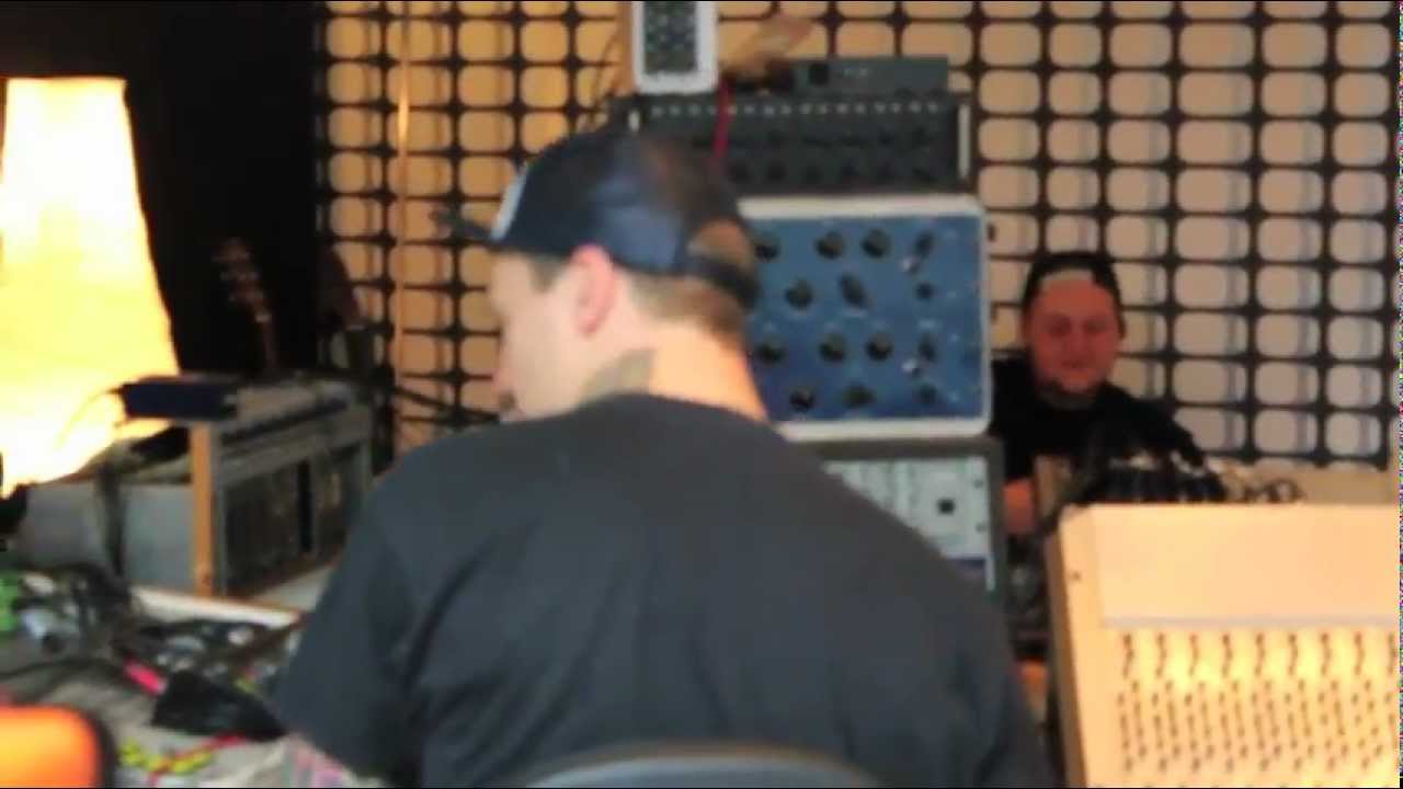 ROAD TO MANILA - MAKING OF 'DISTANCE'