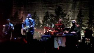 The Decemberists(Live)-Cleveland 7/26/11 ( Rise To Me )