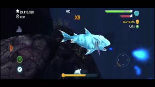 Hungry Shark Evolution - Ice Shark - Freezing Titanic screenshot 3