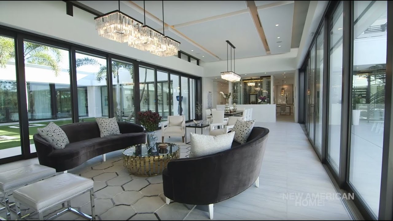 The New American Home 2017: Featuring Phantom Screens