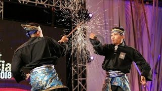 Cak Nun tentang Pesilat