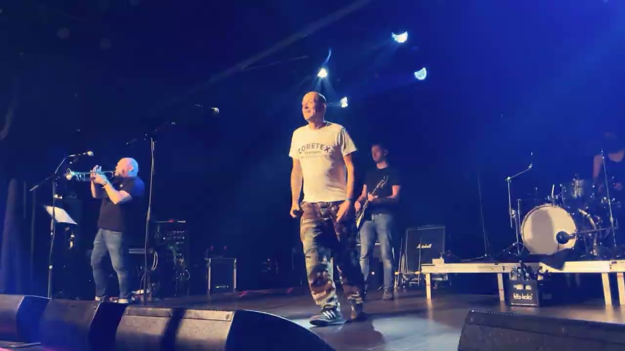 Oxo86 - Guten Tag guter Tag - live @ Backstage München 14.09.2024