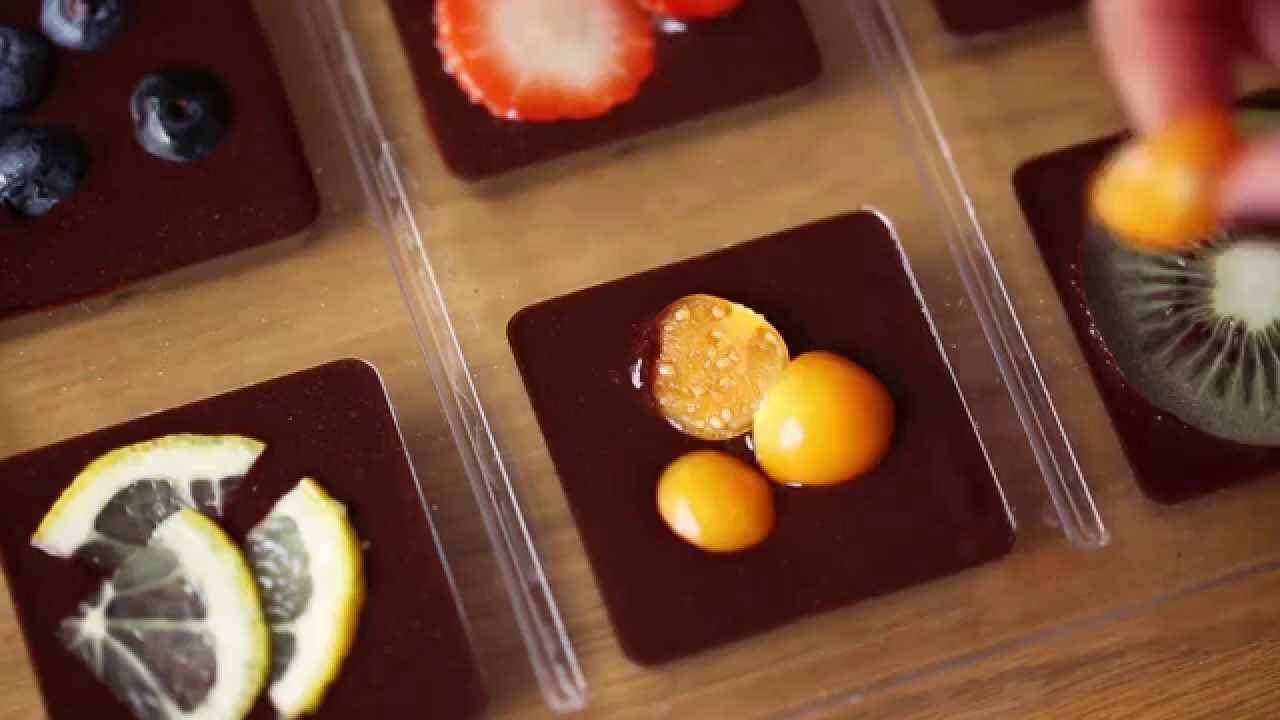 Schokoladenform Fur Gefullte Schokostucke Youtube