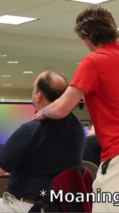 AGGRESIVELY BACK MASSAGING A STRANGER! 😂 #prank