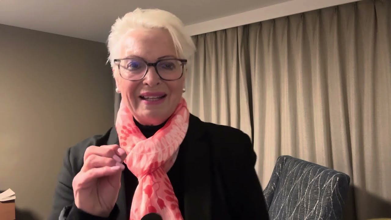 "IF YOU WANT TO 'AGE-WELL' THEN IT STARTS WITH THE EVIDENCED LIFESTYLE CHANGES IN MENOPAUSE!".