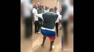 Khoyantane Avec Ses Supporters À Quelles Heures Du Combat