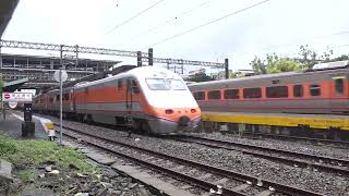 121次與176次自強號在大林車站交會 20220608