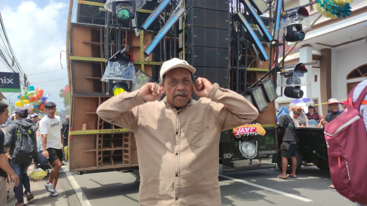 Riswanda Mahardika & Aeromax Ngamuk di Start Karnaval Nongkojajar Pasuruan 