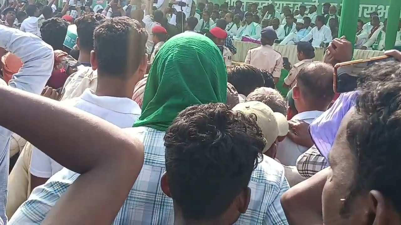 tejswavi yadav pahucha Raiyam sugar factory Madhubani Bihar 