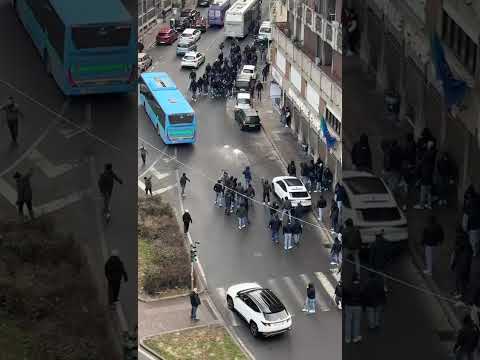 Video Como, scontri tra tifosi prima della partita col Bologna