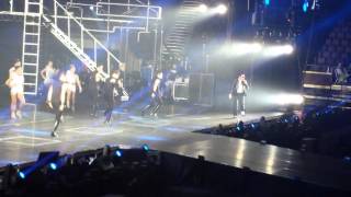 20140914 YGFAMinSG Day2 : Part24: PSY - Right Now