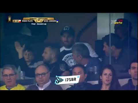 علي سعيد الكعبي عن ميسي حين أراك يزول نصف همي