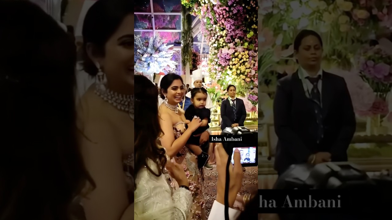 Isha Ambani with Kids at Anant & Radhika’s Grand Reception 💖✨ | Ambani Family Moments