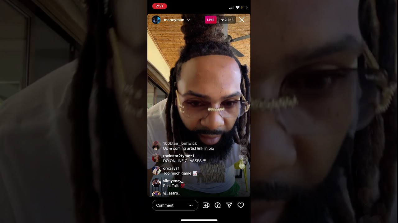 Moneyman explains NFT on ig live