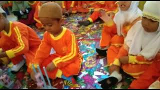 Kegiatan Belajar Dan Bermain Menyusun Warna Di Ranuha Singaraja