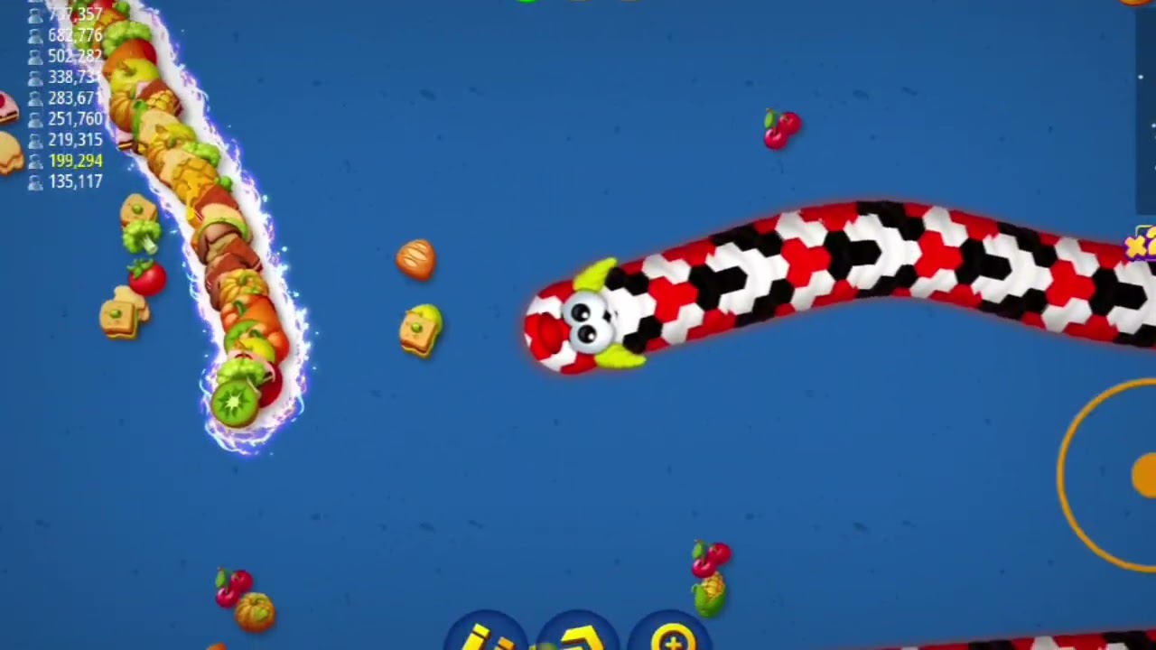 Short & Catchy: Worms Zone.io:🇮🇳 Giant Snake Gameplay! 🍎