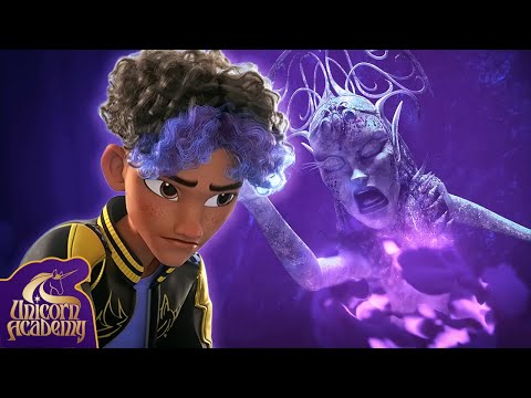 RORY GOES TO THE EYE OF THE STORM ⛈️⚡ - UNICORN ACADEMY - 30 MINUTE COMPILATION