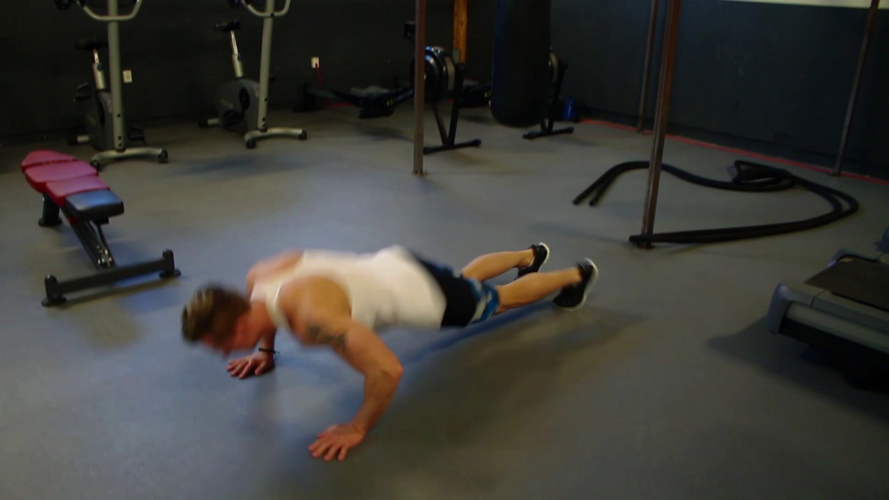 Helkropp svår 3   Armhävningar med knäklapp