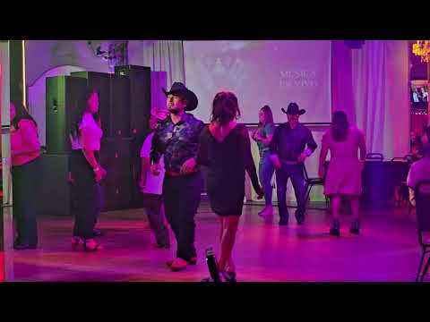 Mar Azul Aquí en casa lopez de oxnard California  💃🕺👍