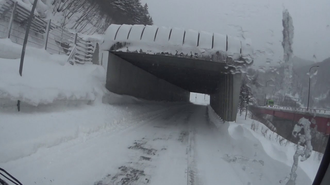 大型トラックのお仕事 冬の石北峠ドライブ Youtube