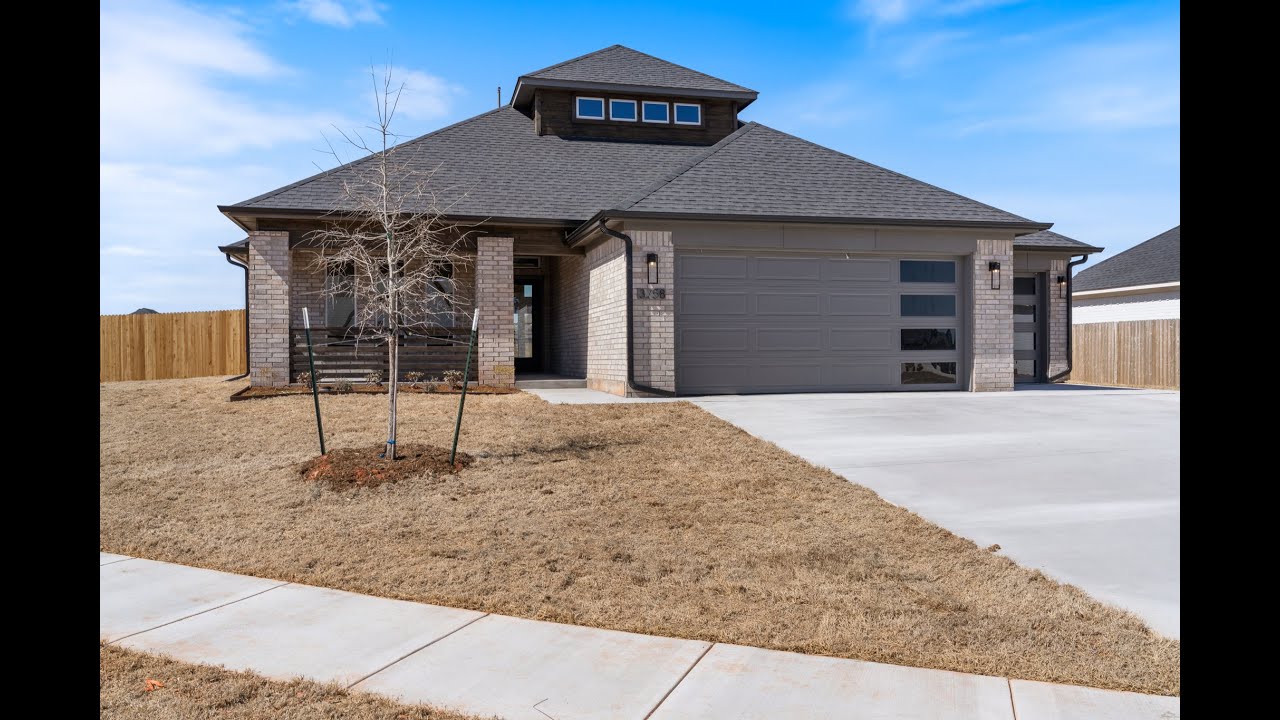 Norman, OK  |  Stylish & Functional Home on a Corner Lot