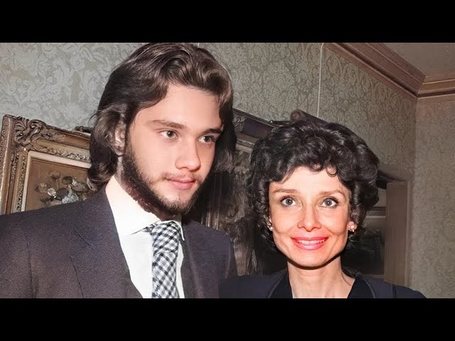 Audrey Hepburn's Son Finally Confirms What We Thought All Along - YouTube