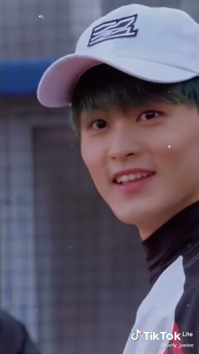 pov: mark lee is your crush in your 90s || #nct #nctzen #shorts #nct127 #nctdream #mark #marklee