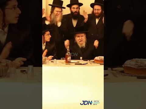 שמחת התנאים פון החתן אייניקל פון אבד ק באבוב 45 מיט הכלה אייניקל פון האדמו ר מלעלוב 