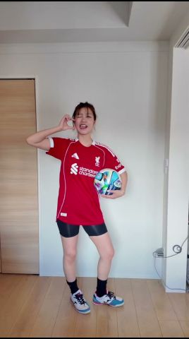 ボールは恋人なので...💋 #サッカー女子 #サッカー