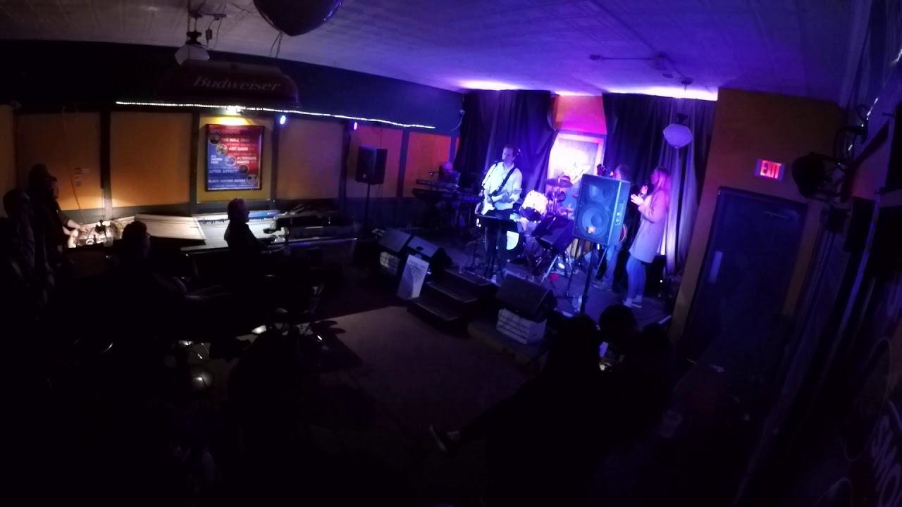 Alternate Roots Band - Heart on a String