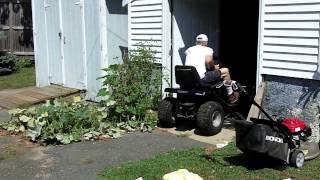 Murray Select Riding Lawn Mower - 42 Deck, 17HP Briggs & Stratton