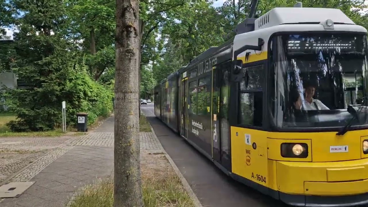 Durchfahrt vom GT6NU in Wendenschloß als 62 nach S Mahlsdorf