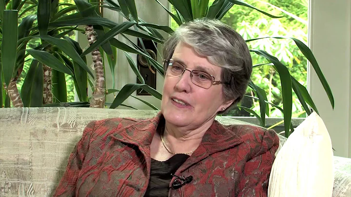 Proudly UNB 2014 recipient -- Dr. Mary Conley, Alu...