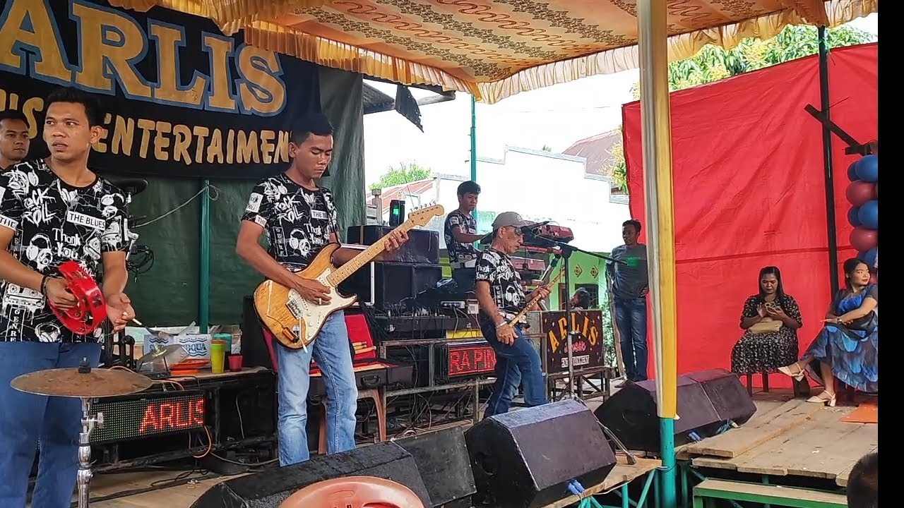 REMBULAN DI SIANG HARI(cover ARLIS MINI MUSIK)