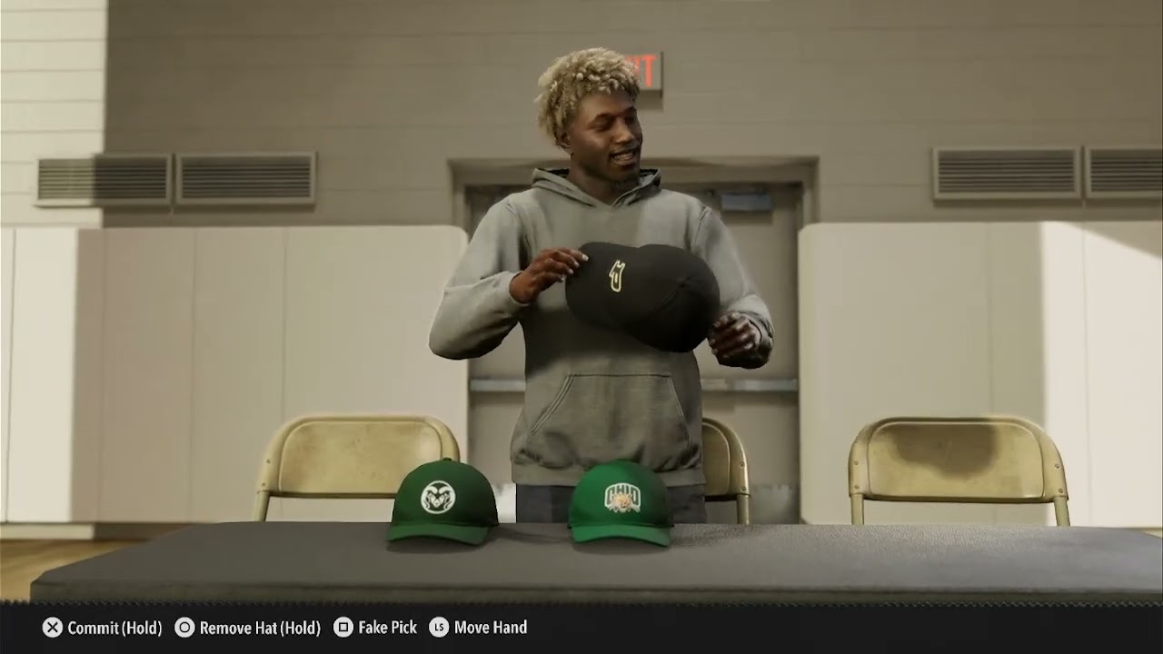 NCAA 26 R.T.G.College Hat Selection