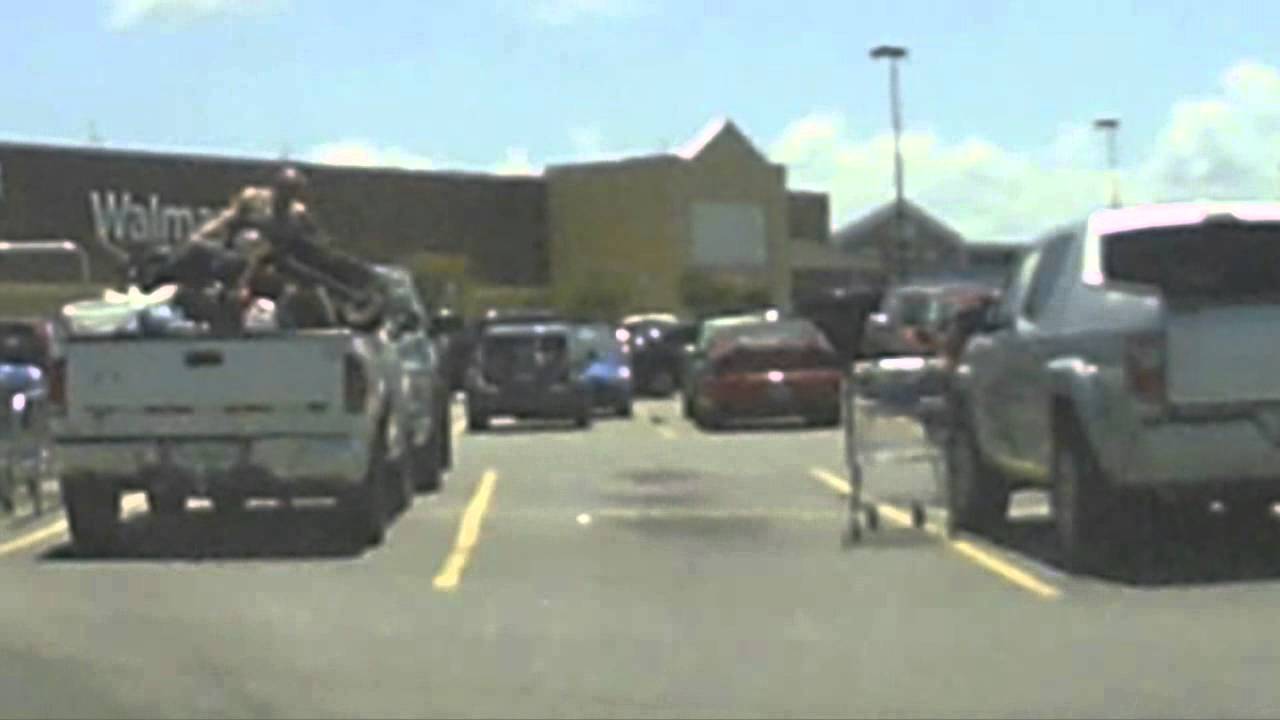 Dashcam of Dead Body On Truck at Walmart? YouTube