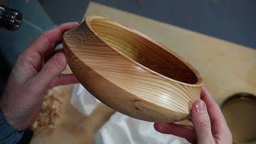 Woodturning a classic round bottom bowl with Glenn Lucas - full video