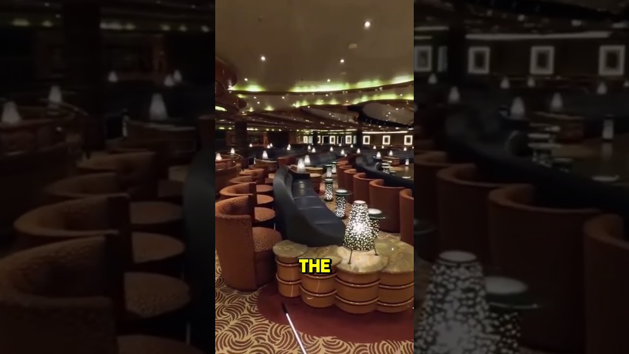 Inside the Vista Lounge on Royal Princess 🎭 #cruiselife #royalprincess #shiptour