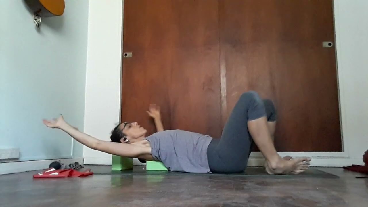 Yoga suave para todo el cuerpo - movilidad para espalda muy contracturada