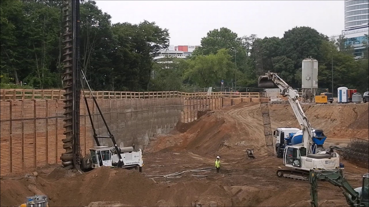 Pfahl-Gründungen mega schnell Großbaustelle Düsseldorf