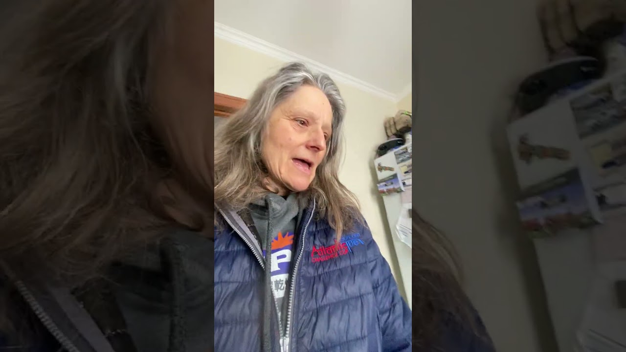 Night Run Recovery: Customizing Sled Dog Slop for Peak Malamute Performance