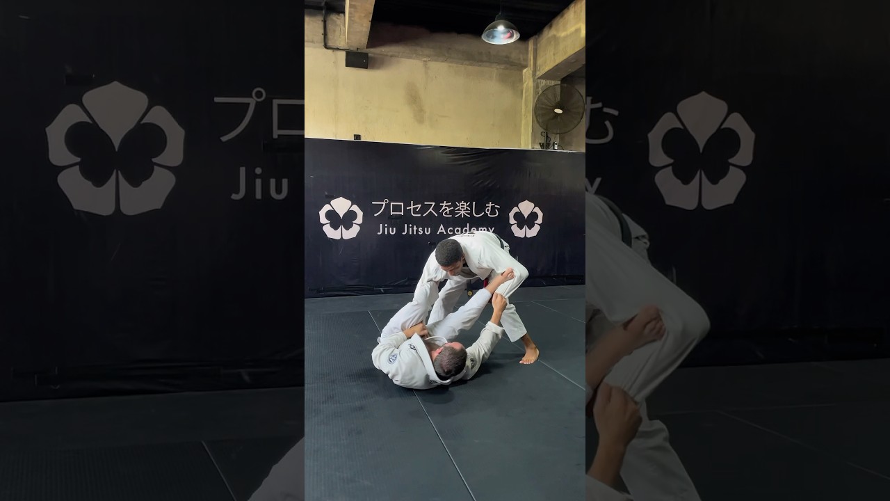 Guard passing from lasso 