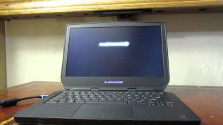 Alienware 13 Powering On And Off (very fast loading with SSD)