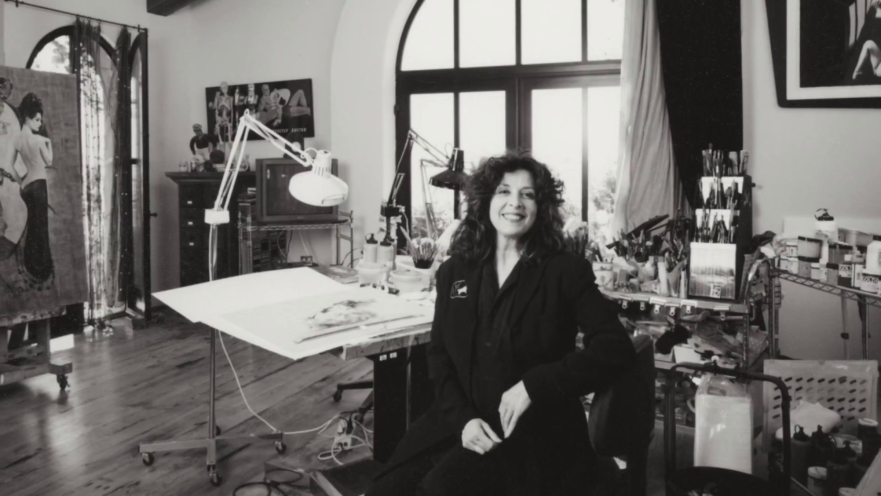 Interview With Olivia De Berardinis San Diego Comic Con 2017 Youtube